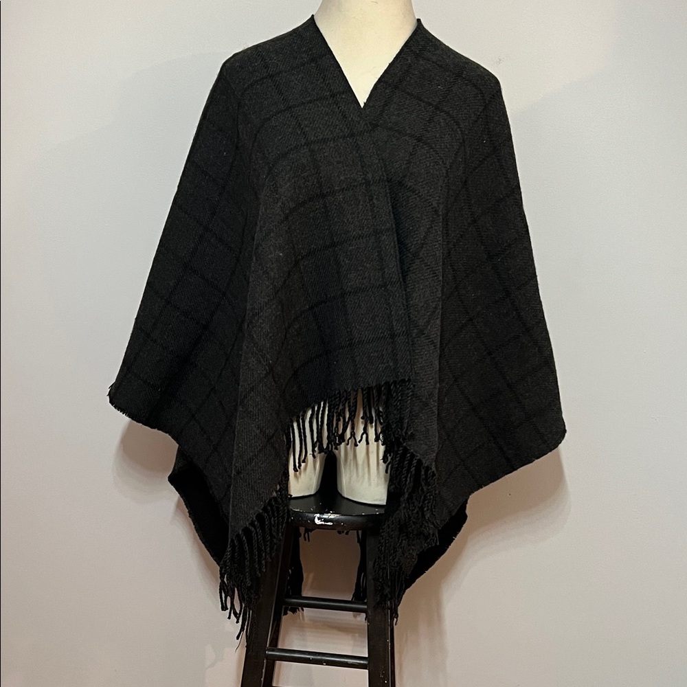 Modena Black Plaid Women's Wrap Fringe Soft 100% Acrylic Versatile Layer